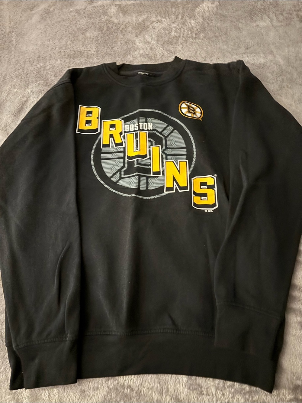 Black Bruins Crewneck Sweatshirt size small